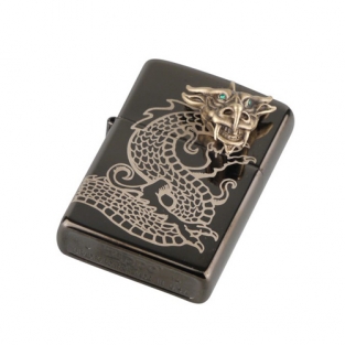 Zippo 3D Dragon Head onder aanzicht