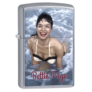 Zippo Betty Page Street Chroom