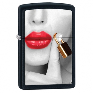 Zippo Locked Lips