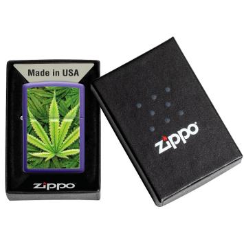 Zippo Cannabisin verpakking