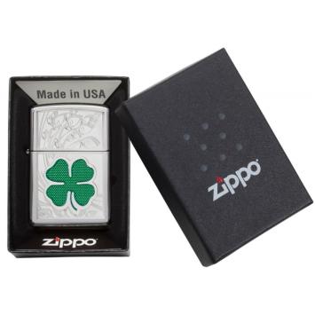 Zippo Clover in verpakking